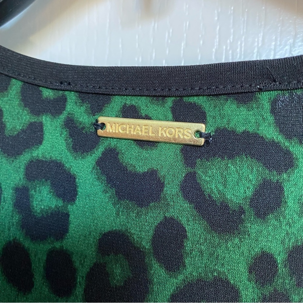 NWT Michael Michael Kors Top Shirt Moss Green Cheetah Print Bell Sleeves Sz XS - Picture 14 of 16